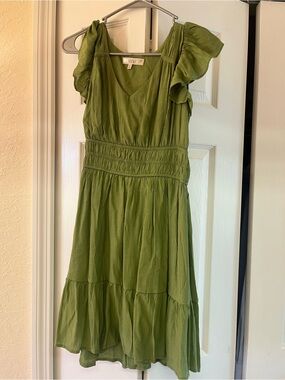 NWOT MINE Olive Green Flutter Sleeve Midi Dress